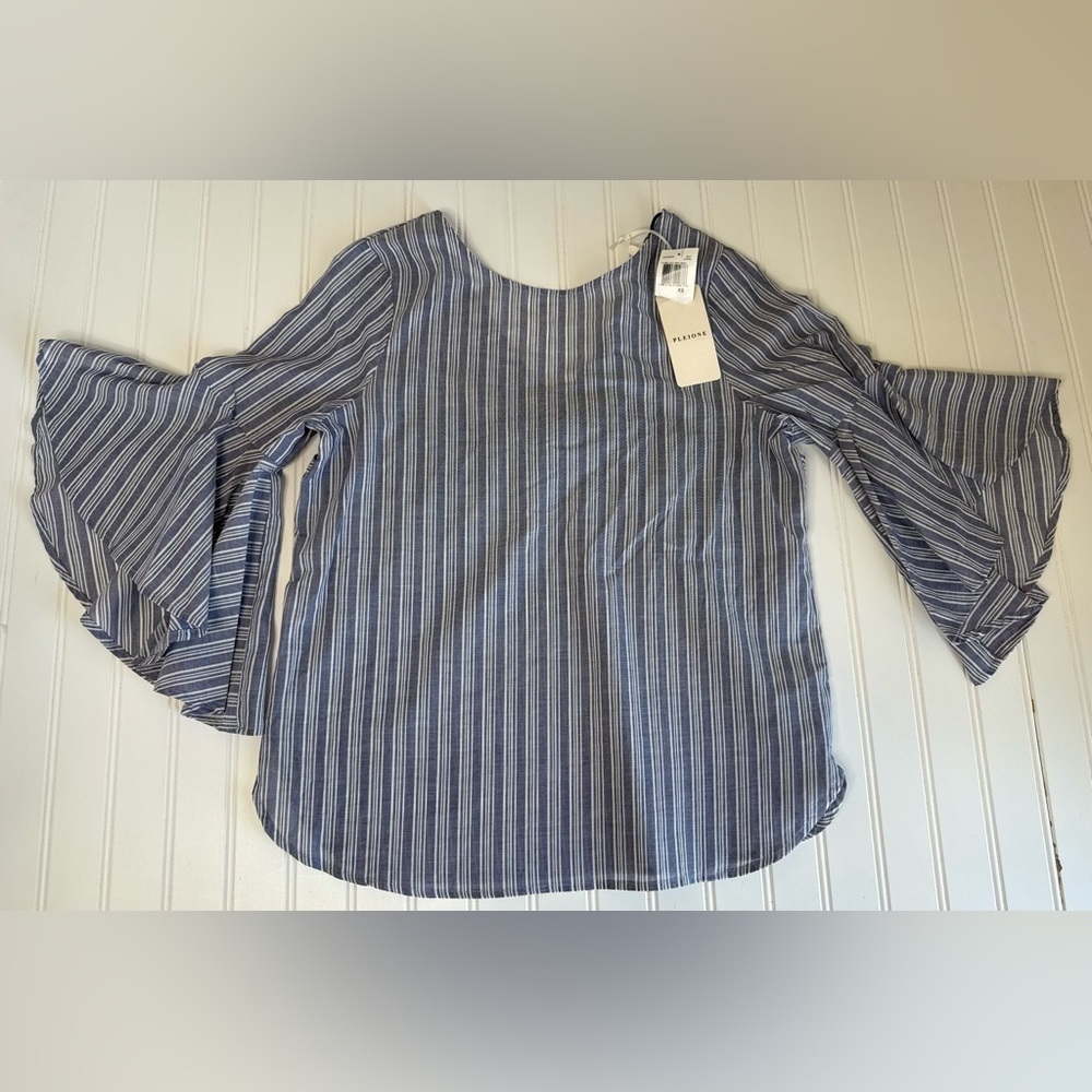 Pleione Ruffle Bell Sleeve Knot Back Striped Top Blouse Women XS NEW. 1149